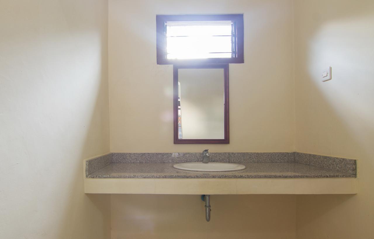 Pondok Nuri Homestay Sanur Chambre photo